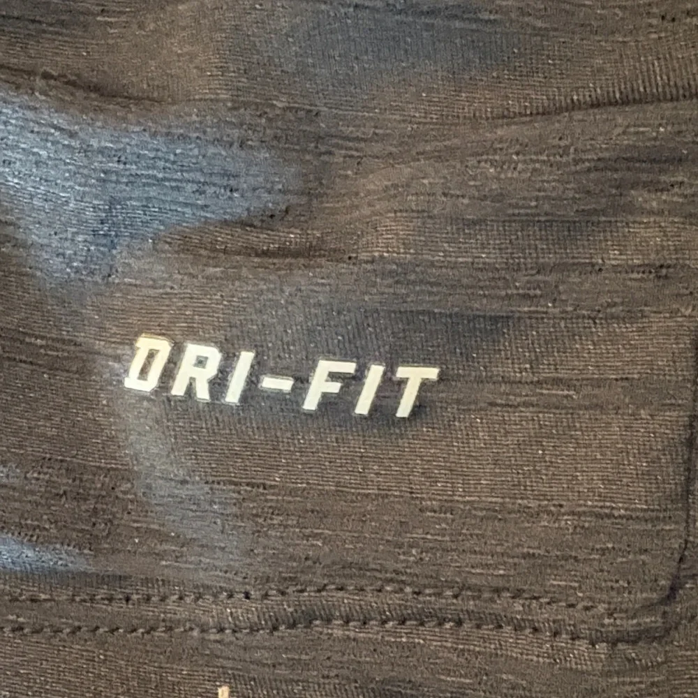 Nike Women's Black Strappy Tank Top - Picture 7 of 8